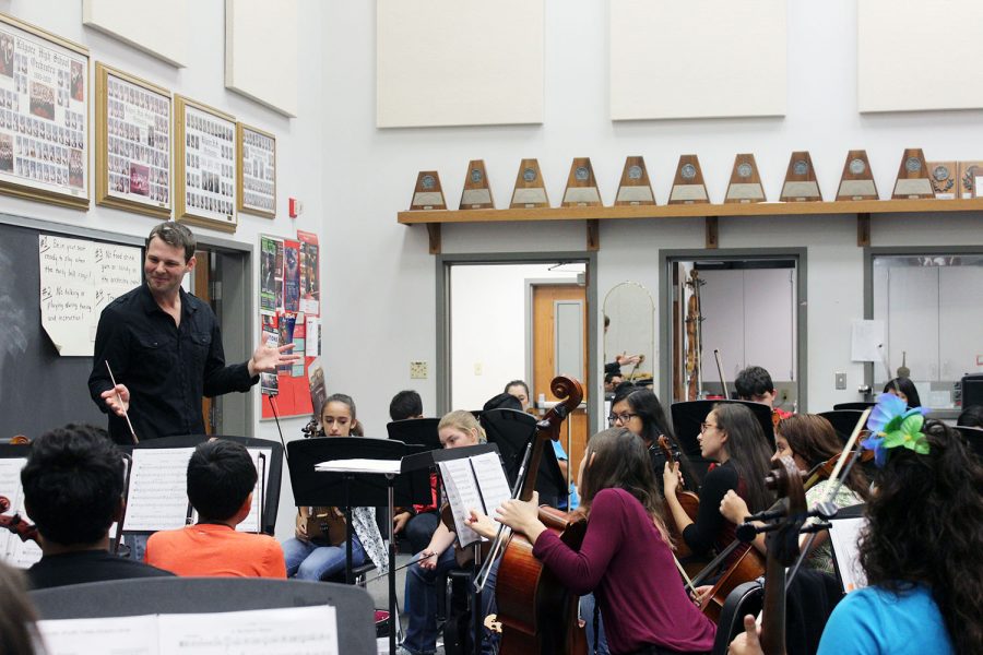 Tristan Roberts instructs one of his Orchestra classes.