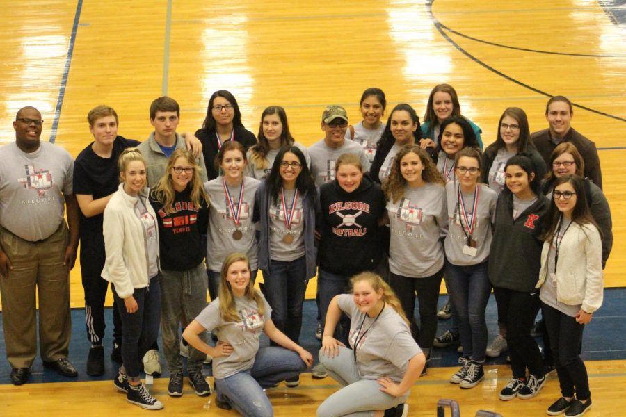 The UIL team poses together for a picture following the District meet. Not pictured: seniors Dayana Sanchez, Bailey Green, Mikaila Williams.