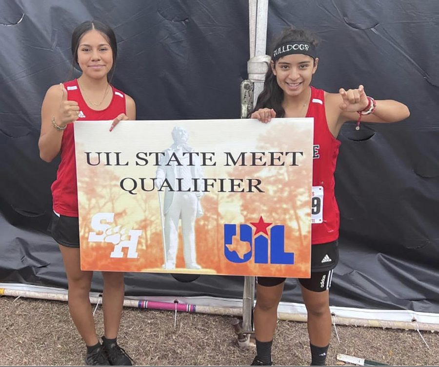 Danna Requena and Ruby Alamanza at State
