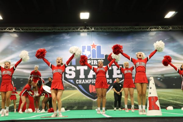 The Kilgore Cheerleaders give it their all in their performance