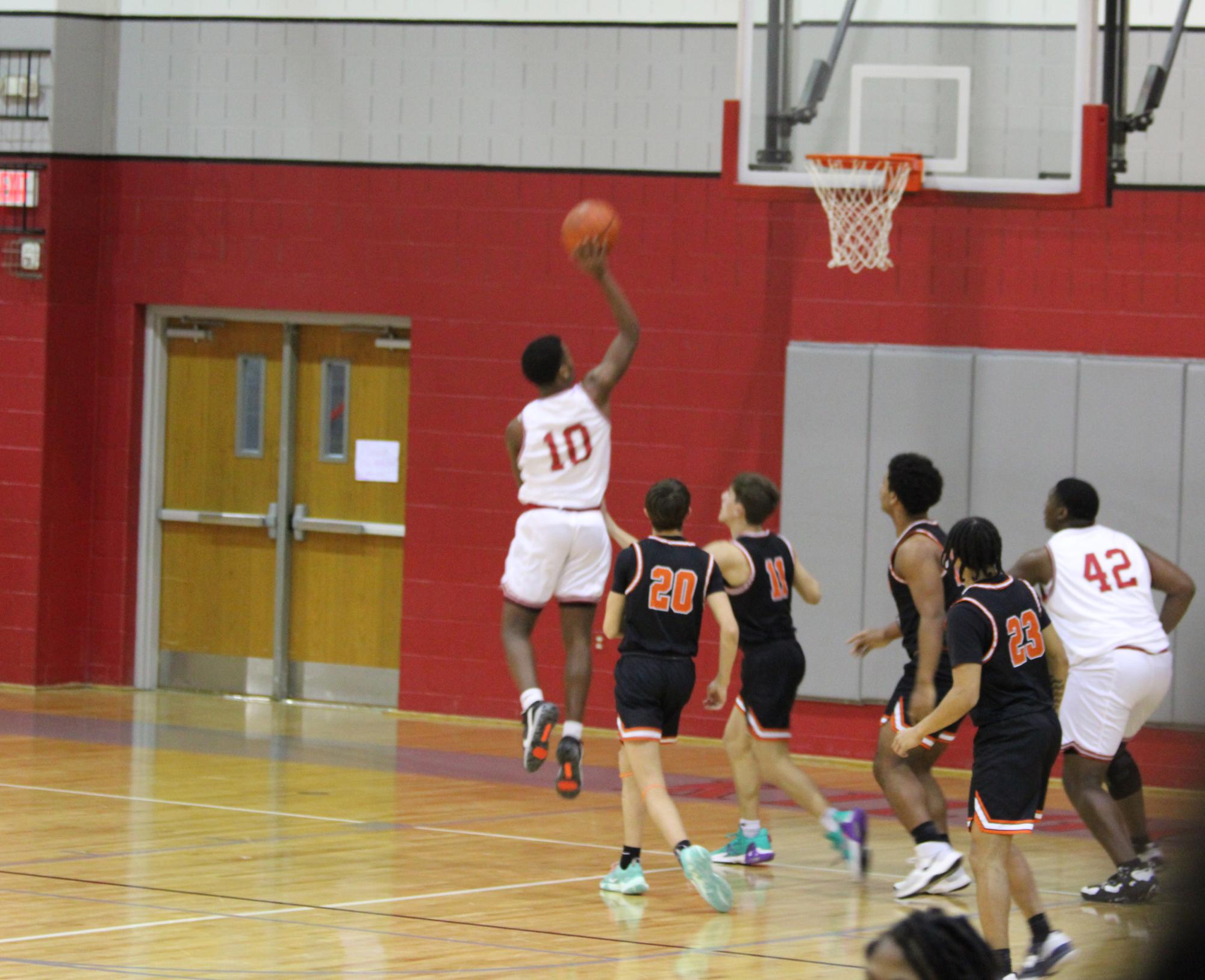 Kilgore's Varsity And JV Basketball Teams Shine In District With ...